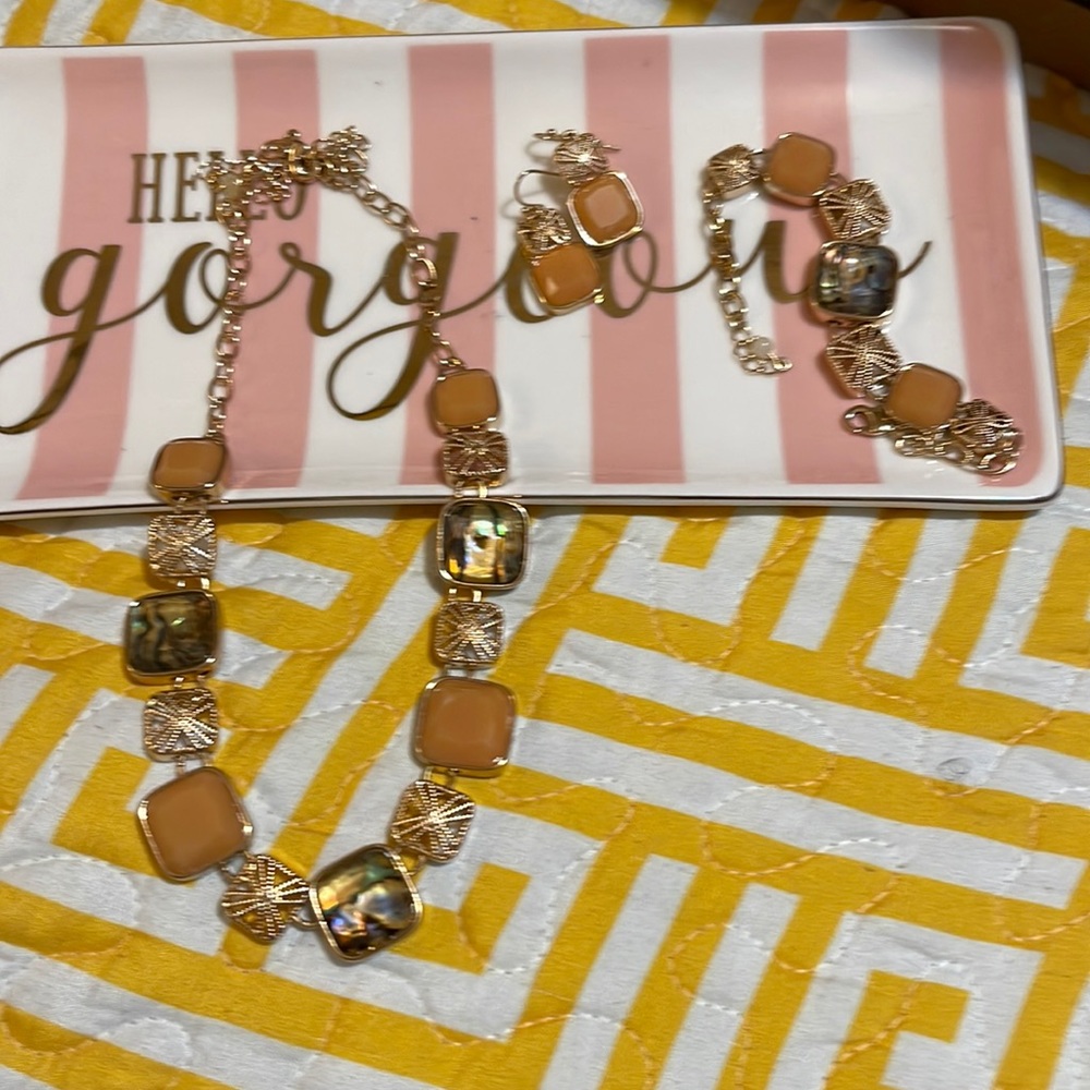 Necklace Set